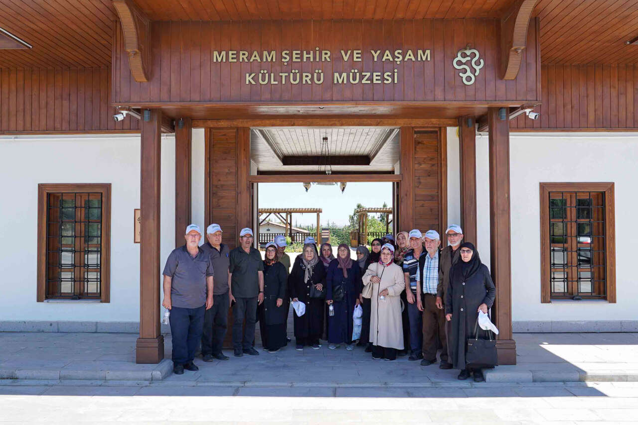 Meram Belediyesi’nden 60 yaş üstüne yaz hediyesi! Gezi turları başladı 3